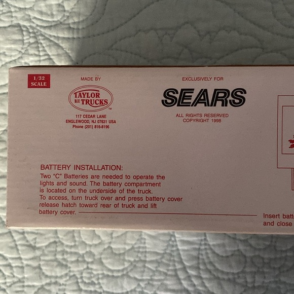 NEVER OPENED Season’s Greetings Sears Trailer Truck #1 - Picture 5 of 10